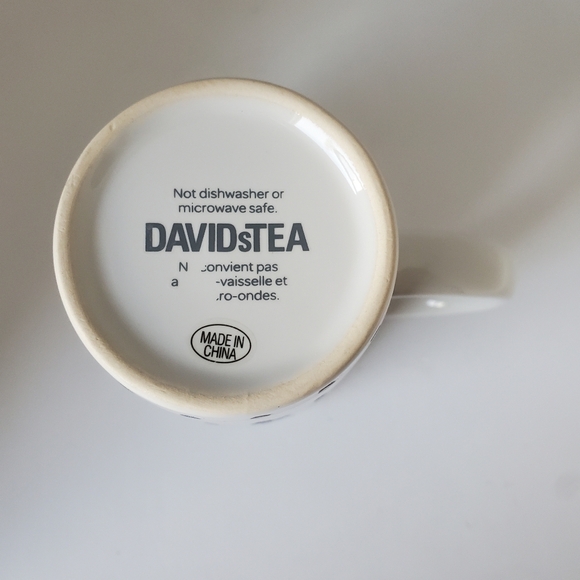 Davids Tea Perfect Mug Christmas Tree Holiday Lights Turquoise Inside (Mug Only) - Picture 7 of 8